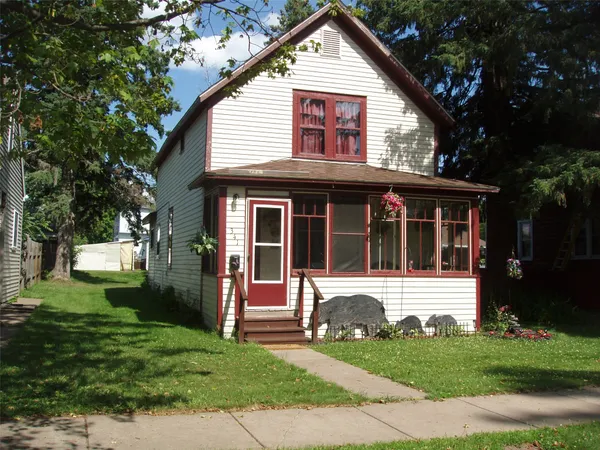 $64,900 | 341 7th Avenue South, Park Falls, WI 54552