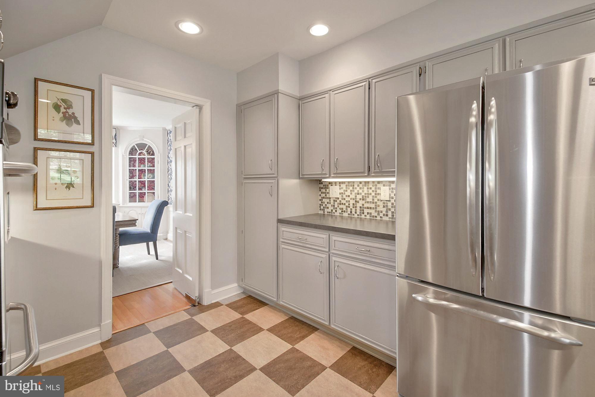 100 Warrenton Drive Silver Spring, MD 20904 - Photo 11 of 36 Kitchen leads to dining room