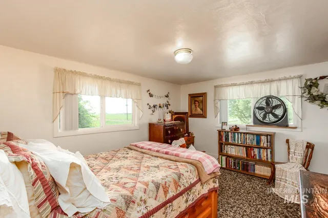 $1,750,000 | 8600 Hillview Road, Emmett, ID 83617