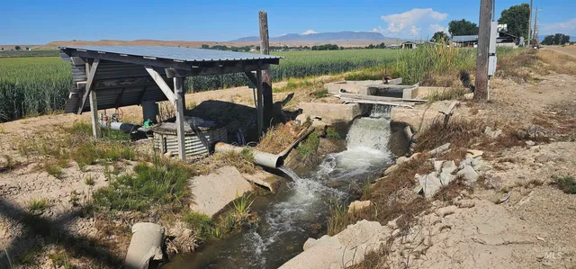 $1,750,000 | 8600 Hillview Road, Emmett, ID 83617