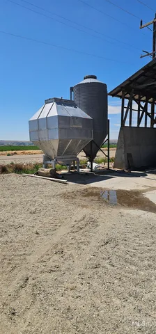 $1,750,000 | 8600 Hillview Road, Emmett, ID 83617