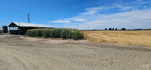 $1,750,000 | 8600 Hillview Road, Emmett, ID 83617