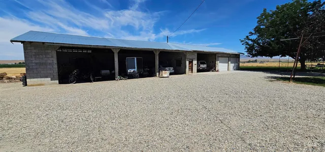 $1,750,000 | 8600 Hillview Road, Emmett, ID 83617