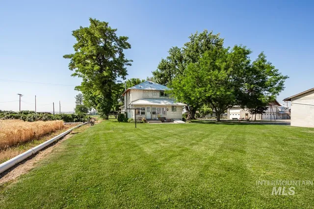 $1,750,000 | 8600 Hillview Road, Emmett, ID 83617