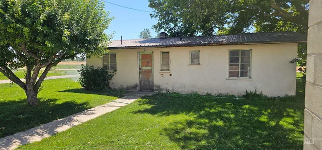 $1,750,000 | 8600 Hillview Road, Emmett, ID 83617