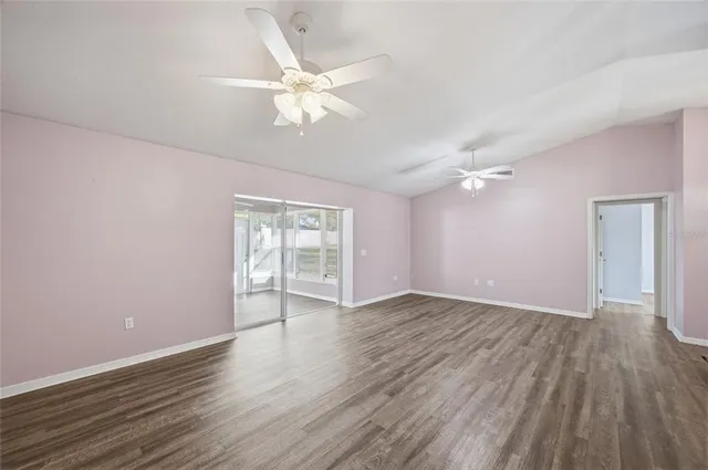$2,195 | 7239 Scenic Place, Lakeland, FL 33810