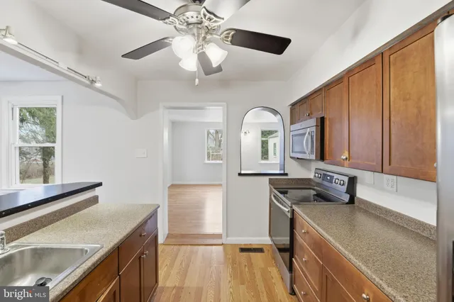 $439,900 | 10 Matthews Avenue, Cockeysville, MD 21030