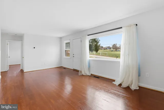 $439,900 | 10 Matthews Avenue, Cockeysville, MD 21030