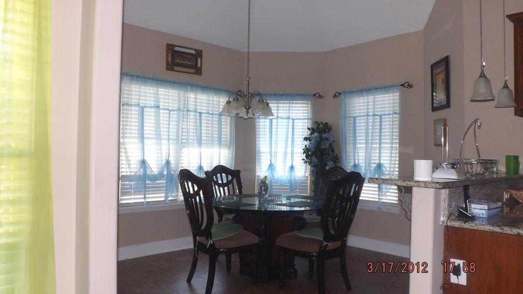944 East Holmes Road Memphis, TN 38116 - Photo 3 of 11 Gallery Image 3