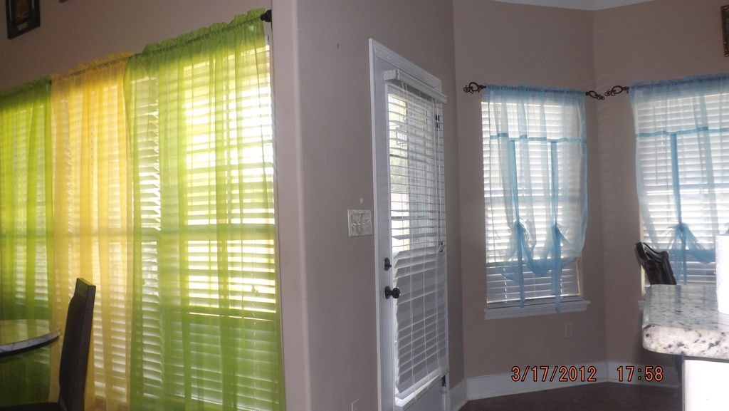 944 East Holmes Road Memphis, TN 38116 - Photo 4 of 11 Gallery Image 4