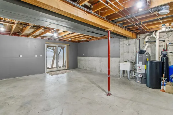 $919,900 | W10725 Wildwood Way, Poynette, WI 53955