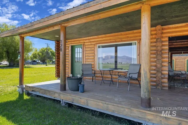 $430,000 | 128 Sage Avenue, Fairfield, ID 83327