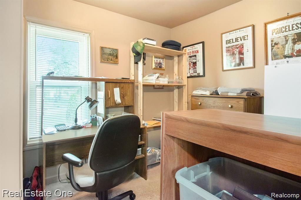 2638 Emmons Avenue Rochester, MI 48307 - Photo 19 of 28 DSC_0033.jpg