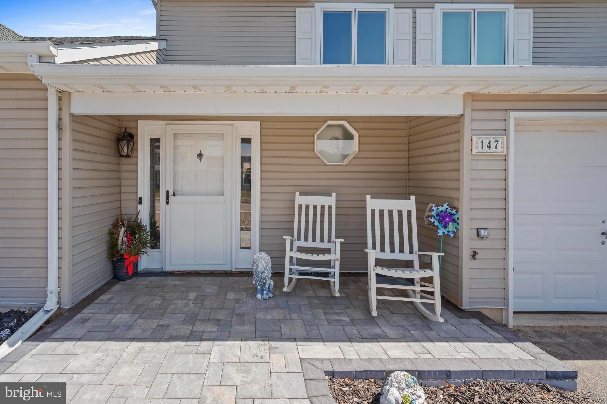 147 Locust Street Tuckerton, NJ 08087 - Photo 3 of 37