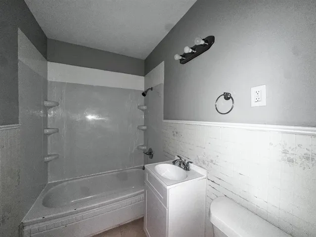 $138,500 | 3601 1st Avenue, Lake Charles, LA 70607