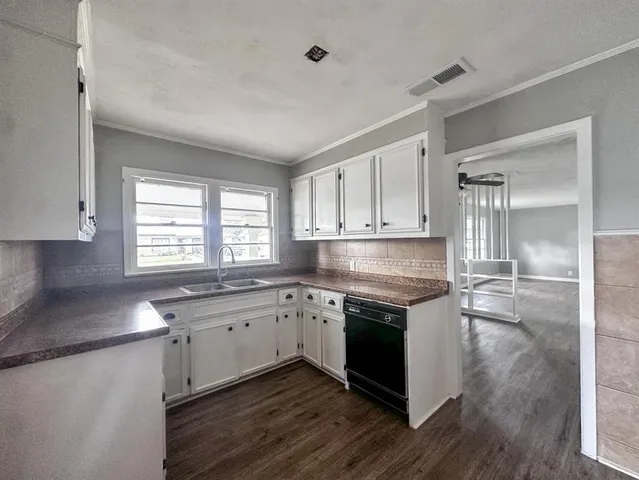 $138,500 | 3601 1st Avenue, Lake Charles, LA 70607