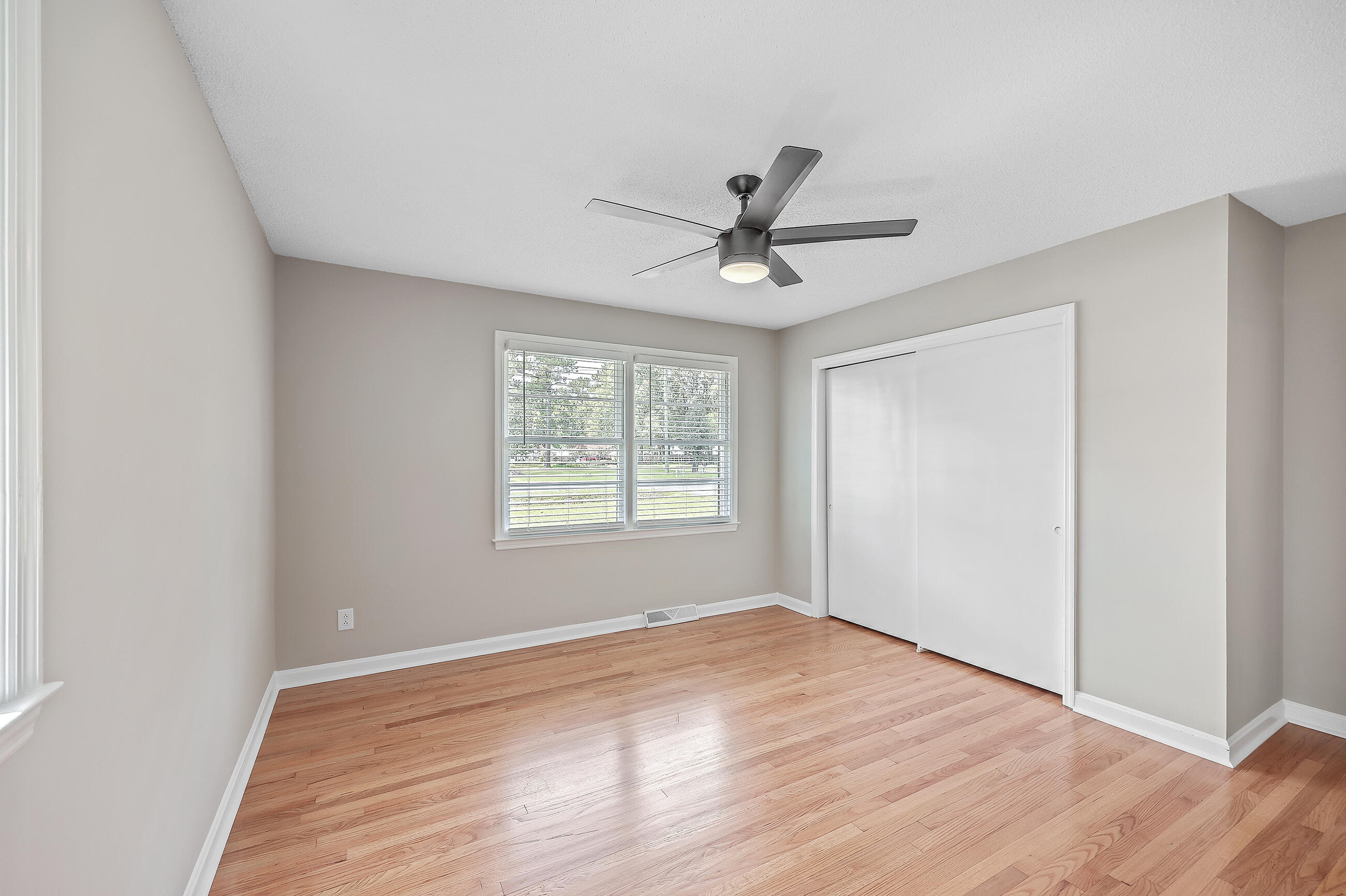 1190 Jedburg Road Summerville, SC 29486 - Photo 20 of 38 ZYN_4547_48_49_50_51_52_53