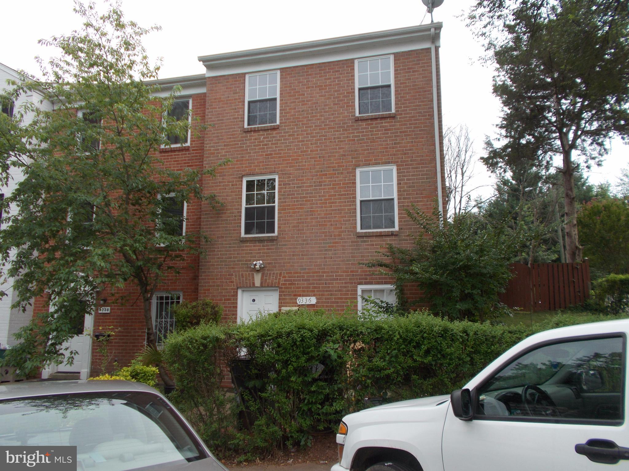 9336 Taney Road Manassas, VA 20110 - Photo 2 of 16 Exterior (Front)