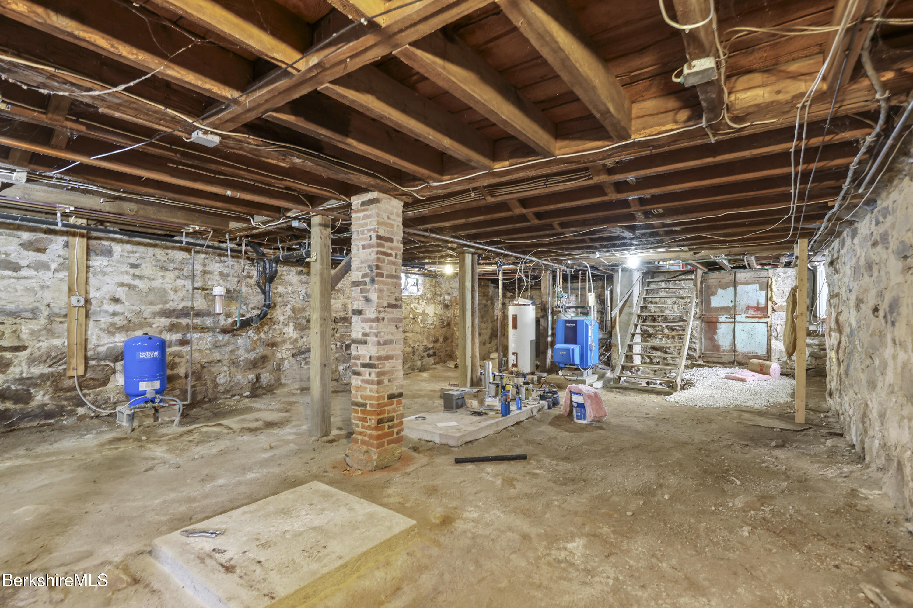 1 East Road Adams, MA 01220 - Photo 49 of 55 225 Lower Level