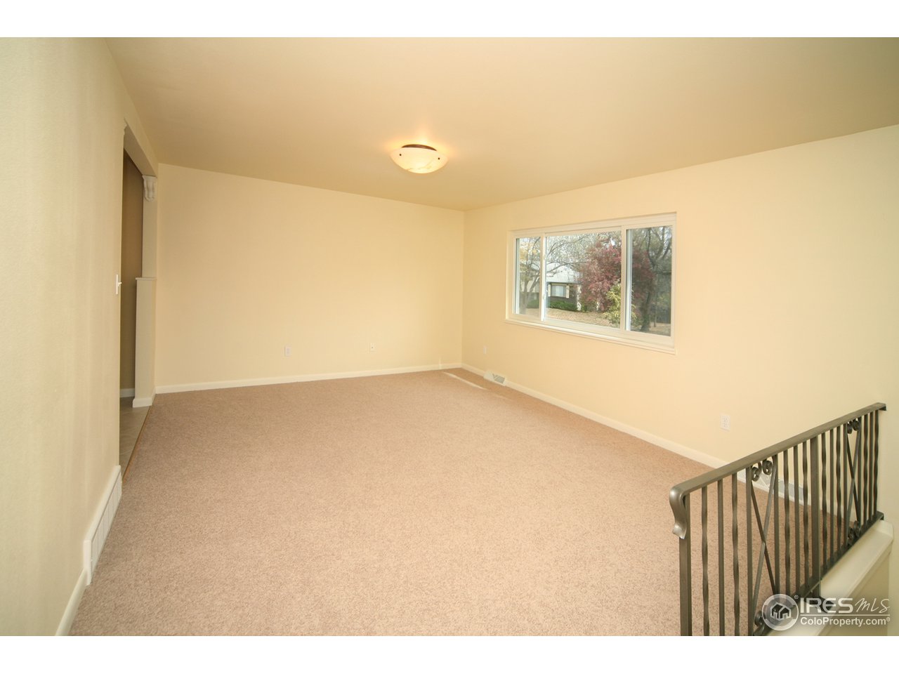 305 Briarwood Road Fort Collins, CO 80521 - Photo 3 of 17 Gallery Image 3