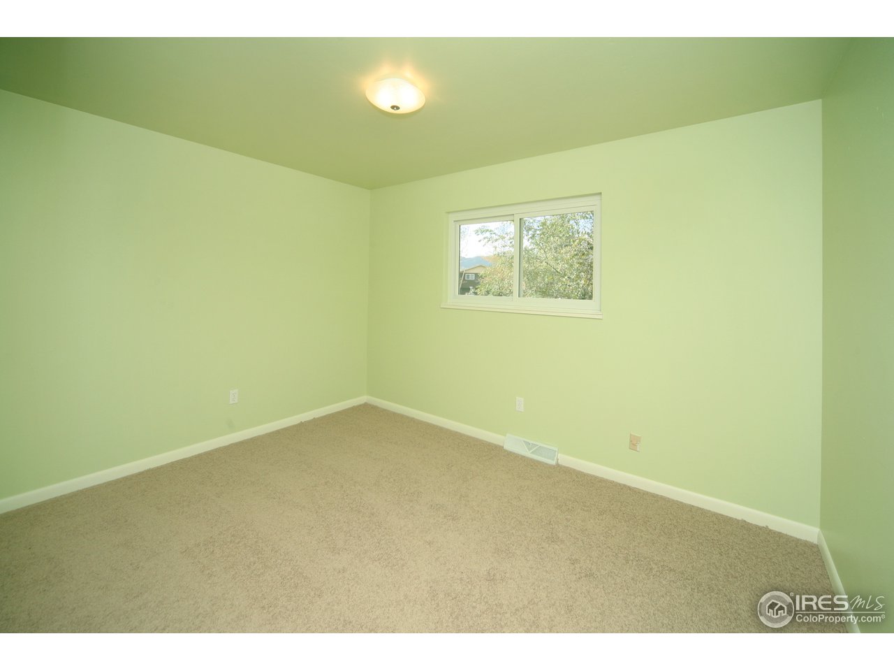305 Briarwood Road Fort Collins, CO 80521 - Photo 9 of 17 Gallery Image 9
