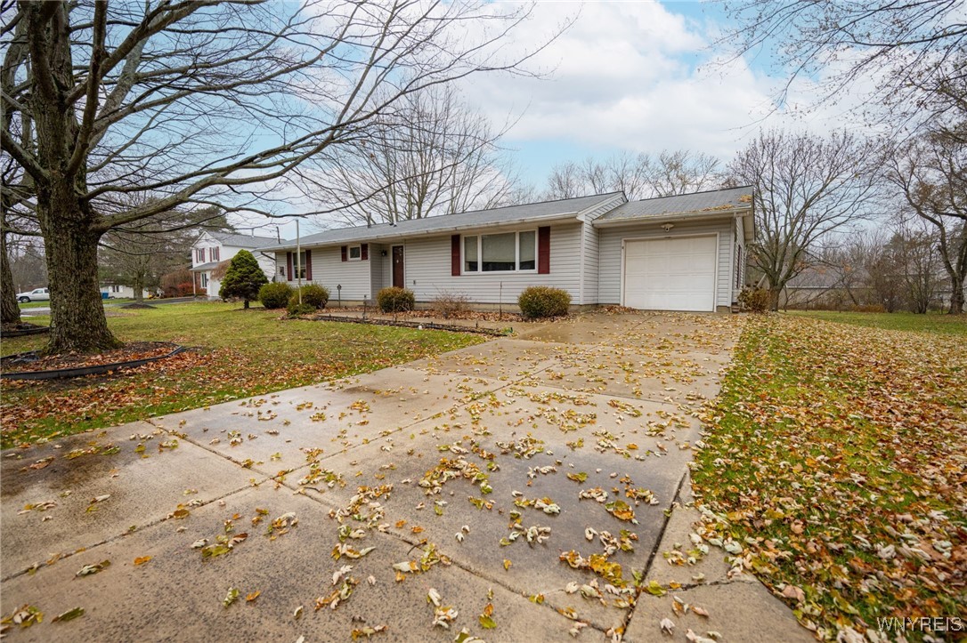 7212 Derby Road Evans, NY 14047 - Photo 2 of 43