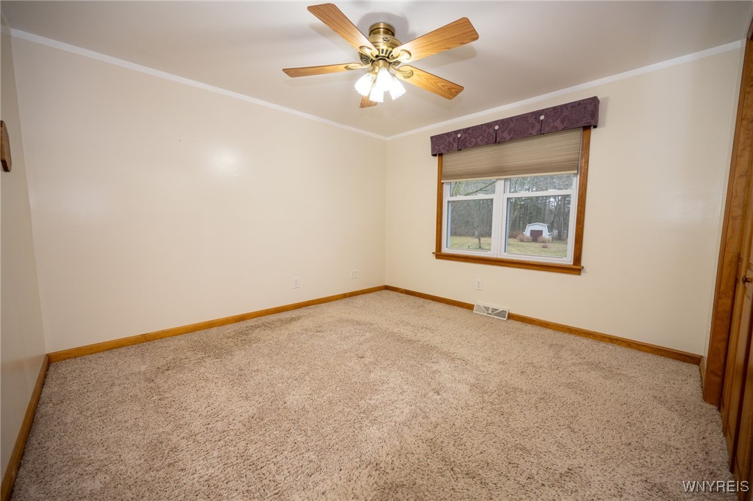 7212 Derby Road Evans, NY 14047 - Photo 27 of 43