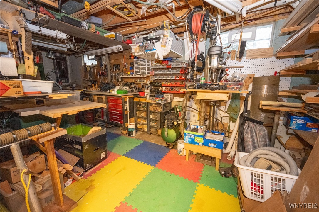 7212 Derby Road Evans, NY 14047 - Photo 39 of 43