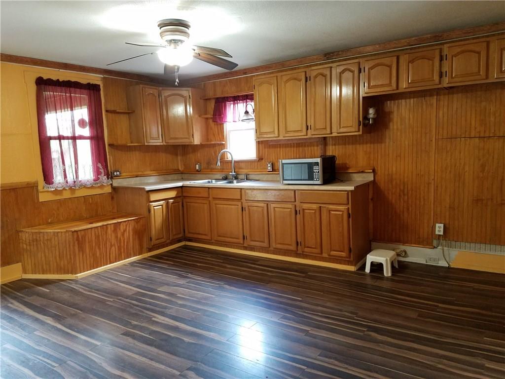 103 Roenigk Road Boyers, PA 16020 - Photo 3 of 20