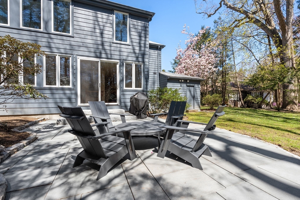 130 Bellingham Road Chestnut Hill, MA 02467 - Photo 25 of 31