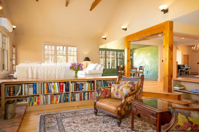 $1,470,000 | 224 Cobble Ridge Road, Londonderry, VT 05148