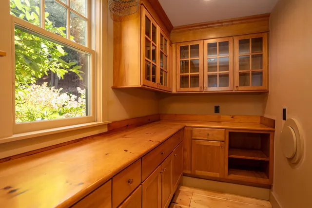 $1,470,000 | 224 Cobble Ridge Road, Londonderry, VT 05148