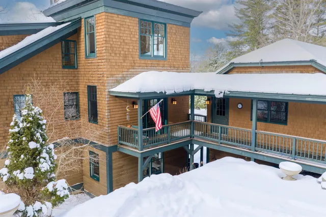 $1,470,000 | 224 Cobble Ridge Road, Londonderry, VT 05148