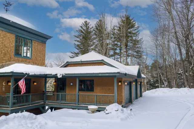 $1,470,000 | 224 Cobble Ridge Road, Londonderry, VT 05148