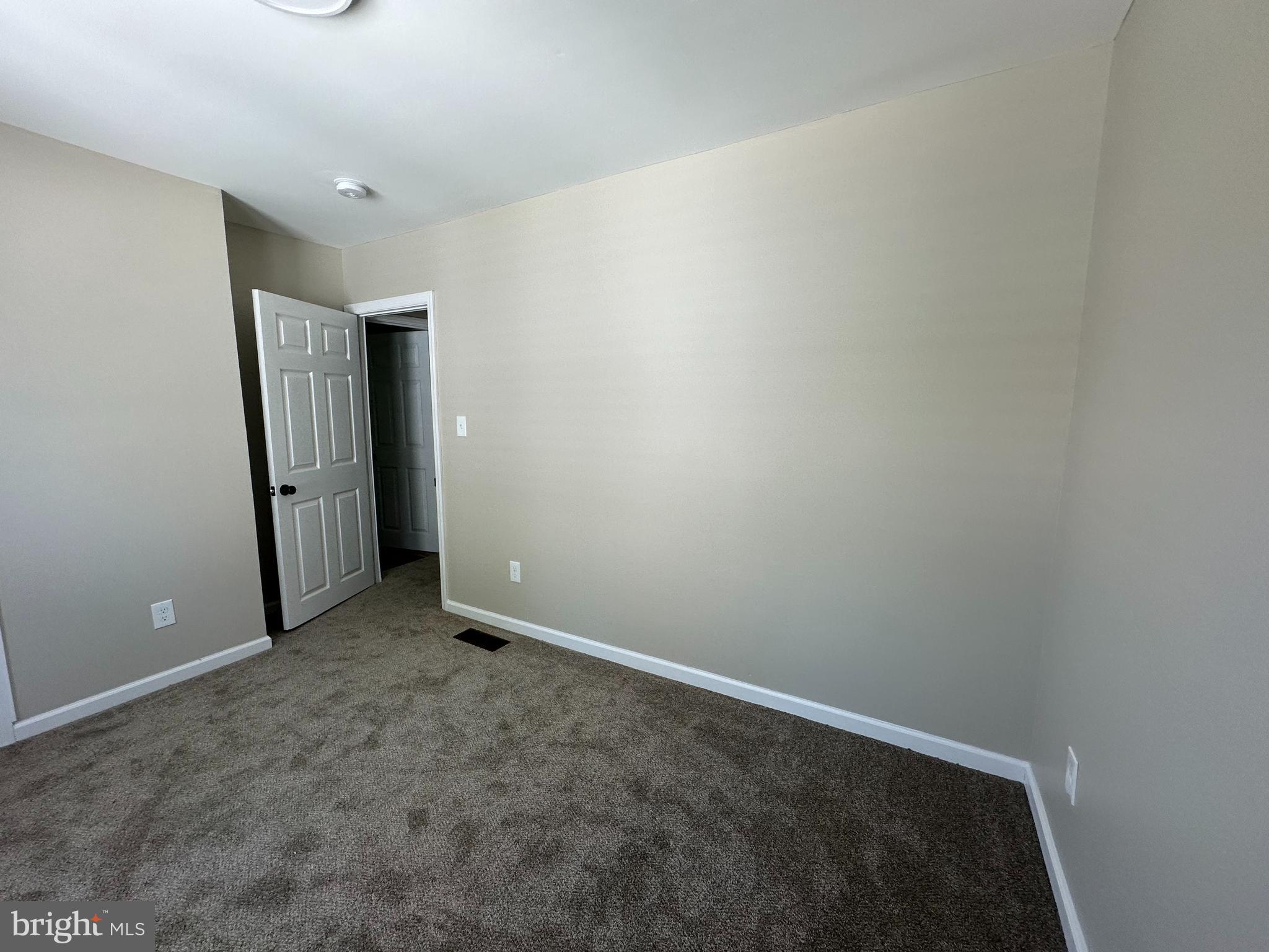 505 Delaware Avenue Riverside, NJ 08075 - Photo 13 of 16 Bedroom 1