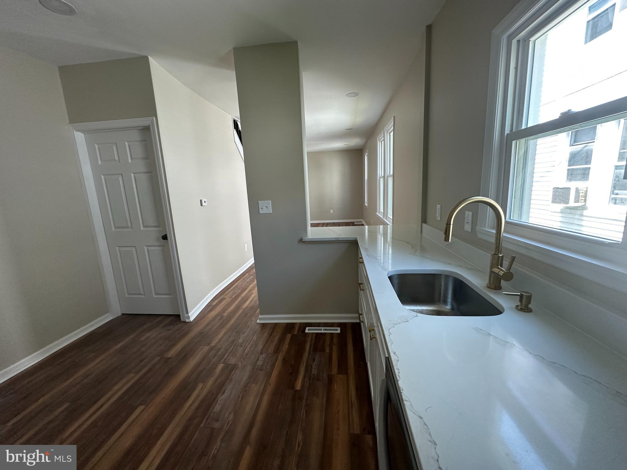 505 Delaware Avenue Riverside, NJ 08075 - Photo 3 of 16 Kitchen