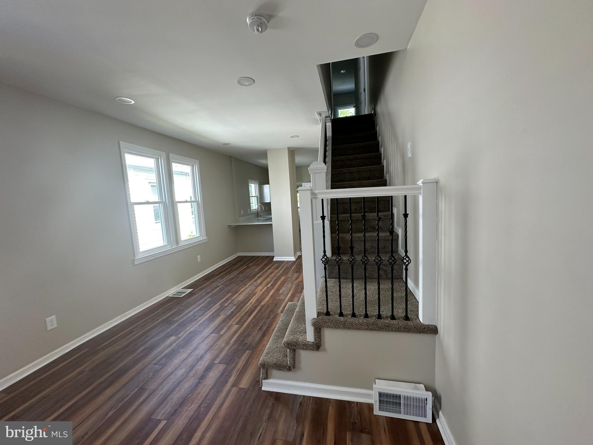 505 Delaware Avenue Riverside, NJ 08075 - Photo 9 of 16