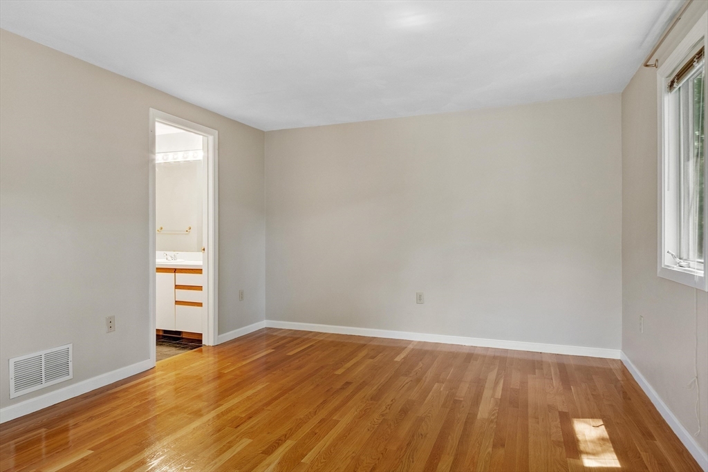 24 Deer Path, Unit 6 Maynard, MA 01754 - Photo 21 of 39