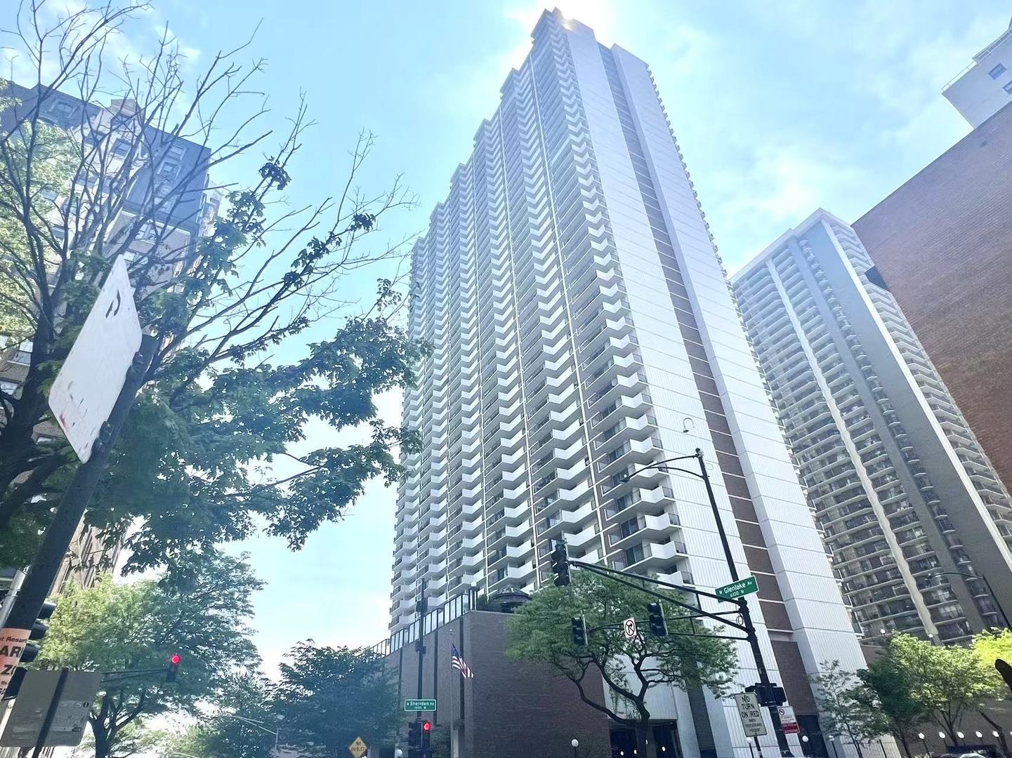 6033 North Sheridan Road, Unit 27C Chicago, IL 60660 - Photo 1 of 25