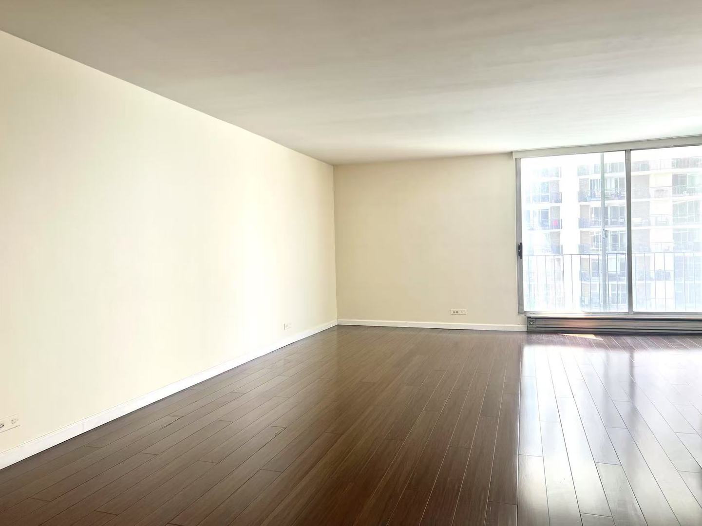 6033 North Sheridan Road, Unit 27C Chicago, IL 60660 - Photo 3 of 25