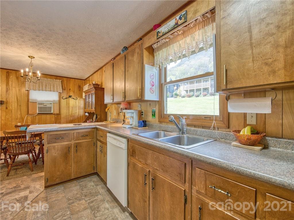 444 Stoney Ridge Loop Maggie Valley, NC 28751 - Photo 13 of 25