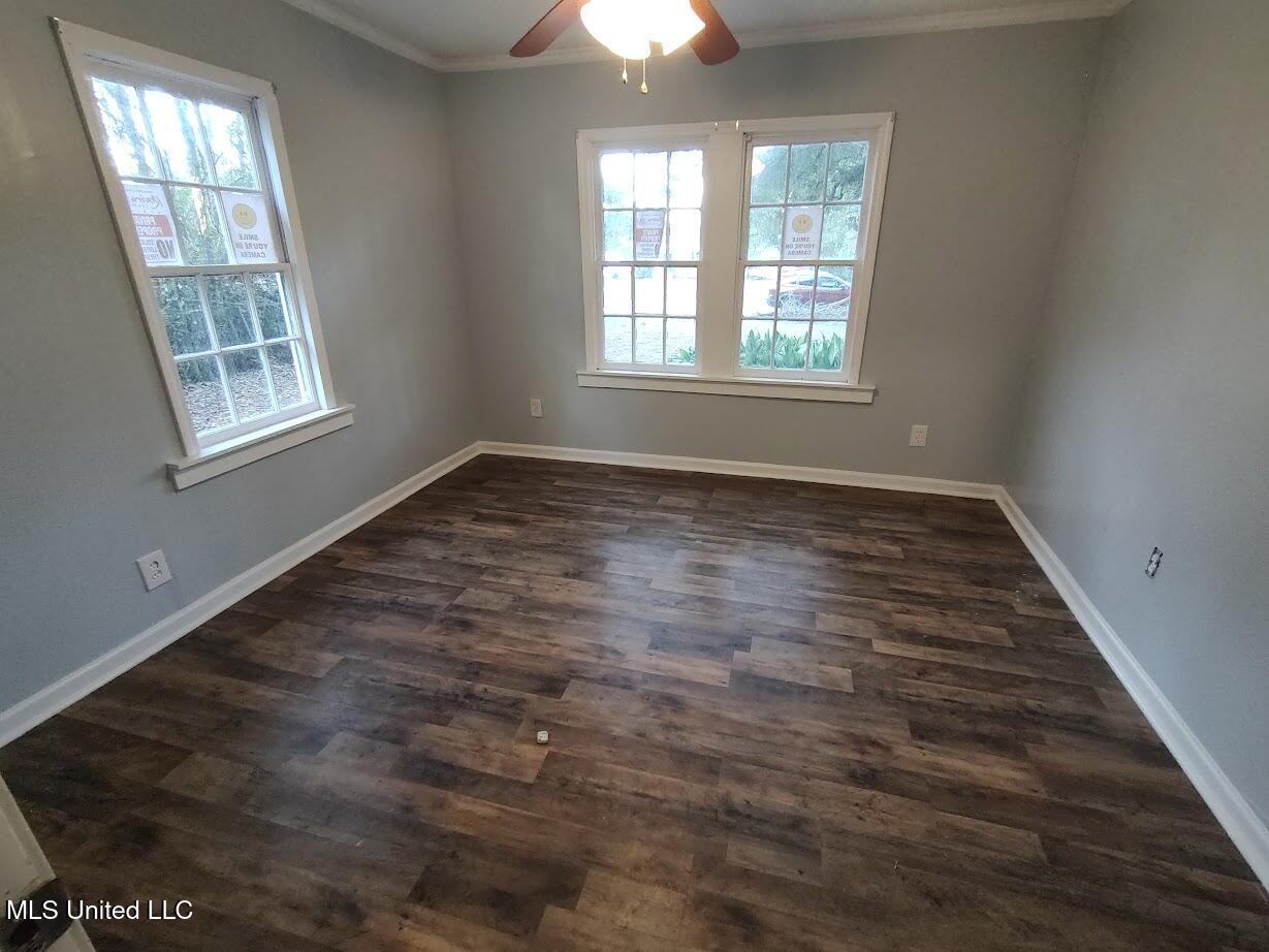 5112 Beardslee Street Moss Point, MS 39563 - Photo 7 of 12 IMG_20260128_071857475