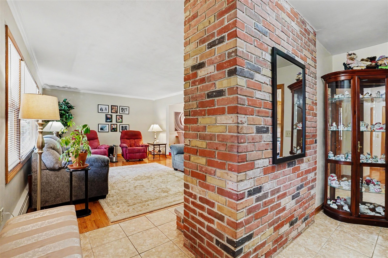 12869 Minges Road South Battle Creek, MI 49015 - Photo 9 of 21