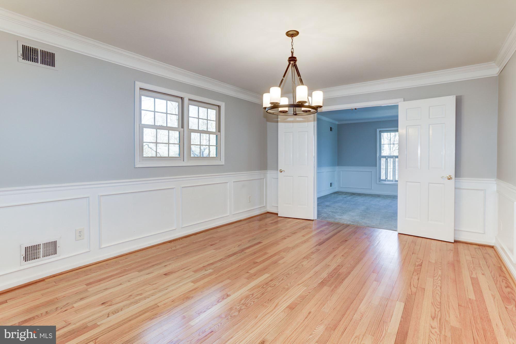106 Chautaugua Road Arnold, MD 21012 - Photo 10 of 50 Dining Room