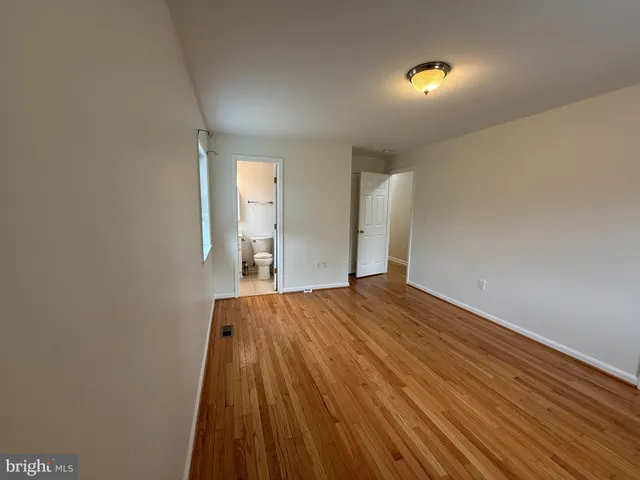 $3,850 | 4032 Olley Lane, Fairfax, VA 22032