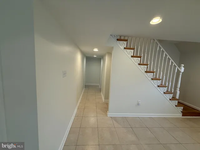 $3,850 | 4032 Olley Lane, Fairfax, VA 22032