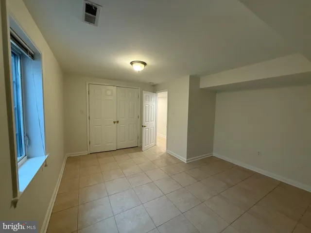 $3,850 | 4032 Olley Lane, Fairfax, VA 22032