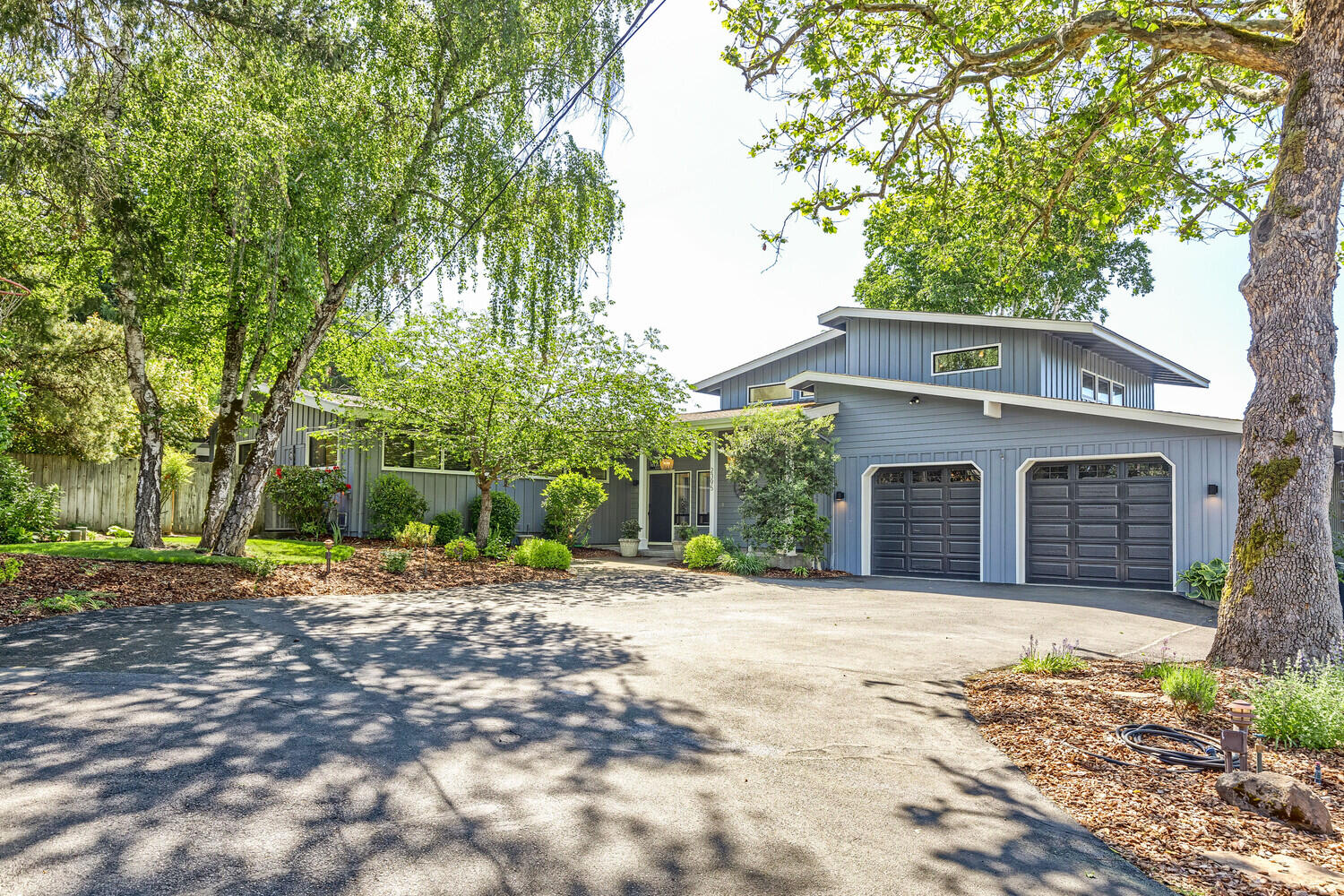 2395 Scoville Road Grants Pass, OR 97526 - Photo 1 of 101 1