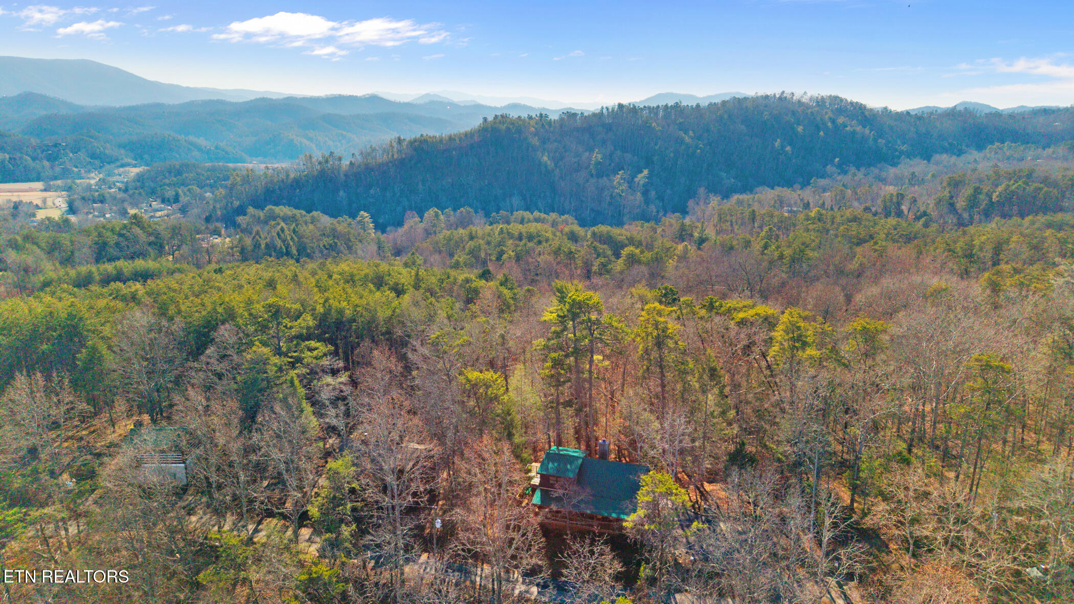 1518 Ridgecrest Drive Sevierville, TN 37876 - Photo 38 of 41 dji_20260119135938_0961_d