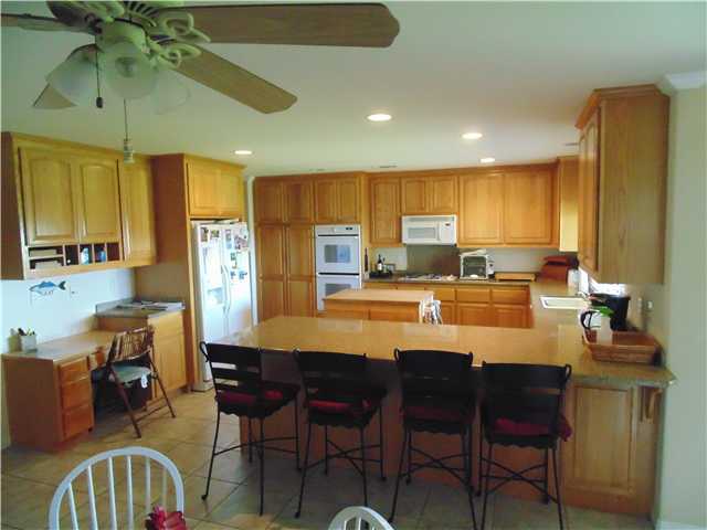 2310 Trails End Fallbrook, CA 92028 - Photo 4 of 5 Gallery Image 4